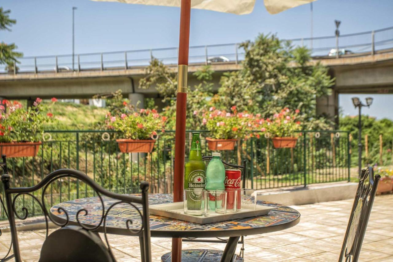 B&B Carmelina Gragnano Bagian luar foto