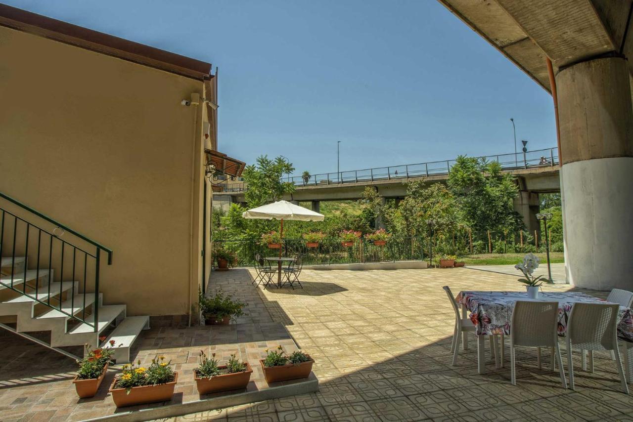 B&B Carmelina Gragnano Bagian luar foto