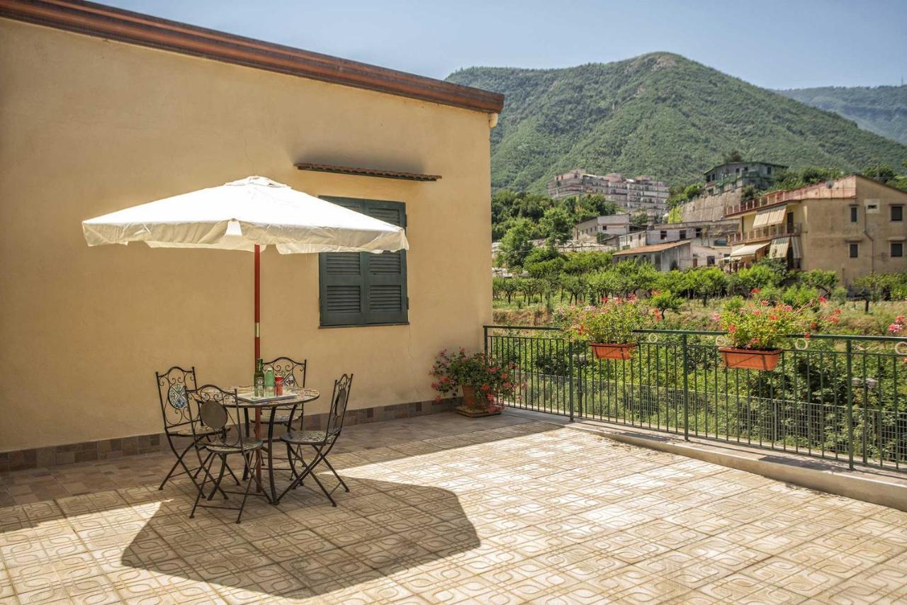 B&B Carmelina Gragnano Bagian luar foto